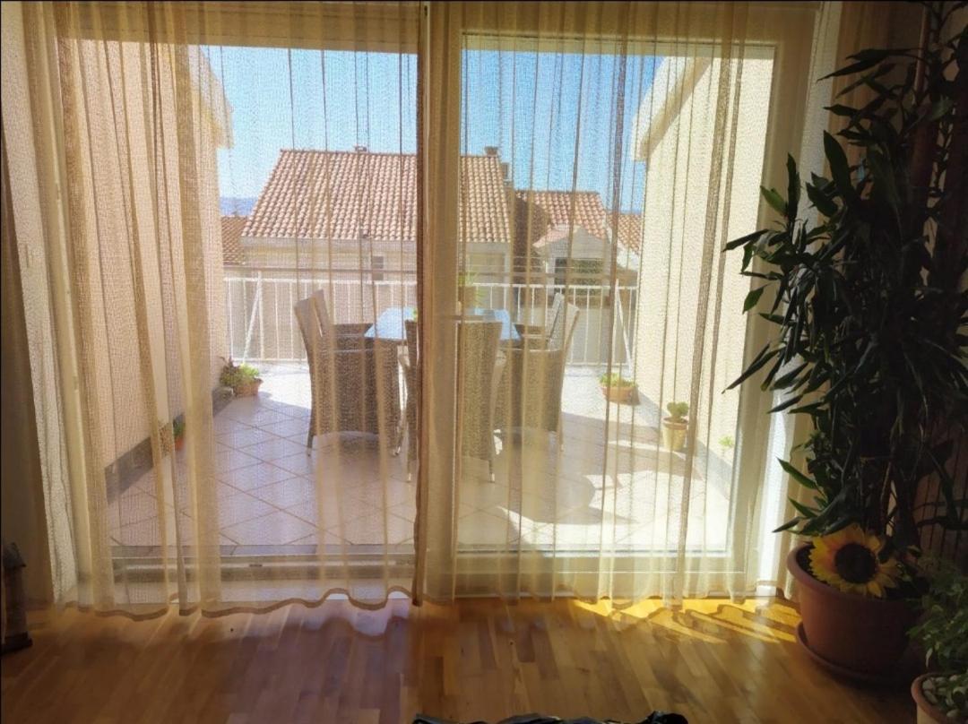 Apartman Andela Подгора Екстер'єр фото