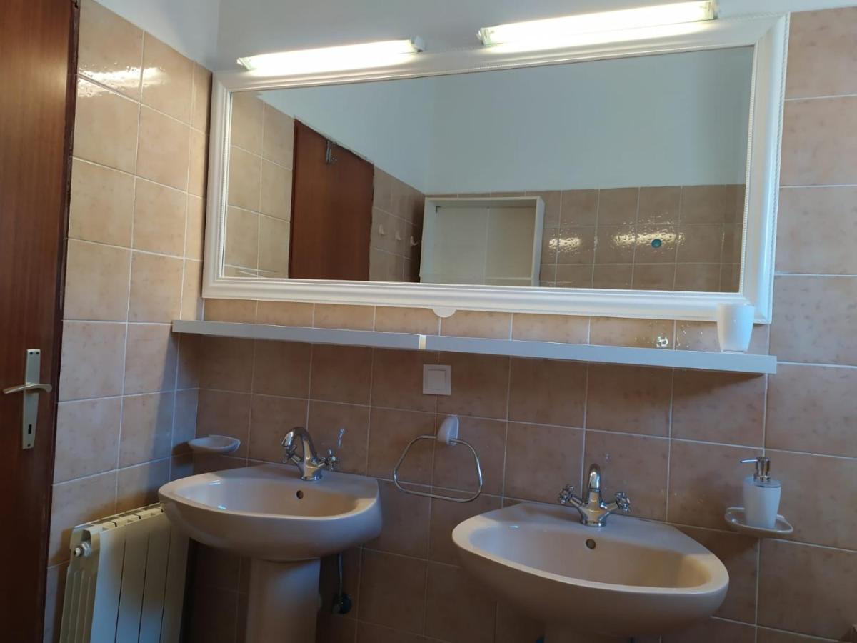 Apartman Andela Подгора Екстер'єр фото