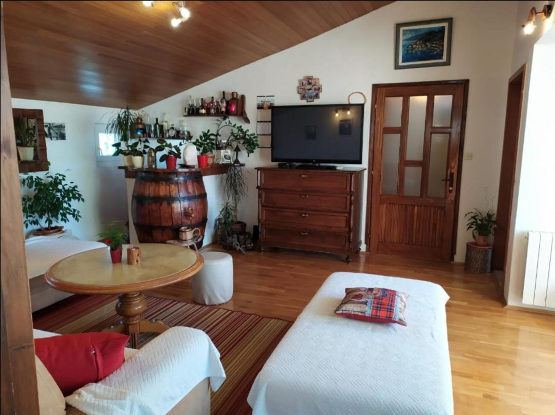 Apartman Andela Подгора Екстер'єр фото